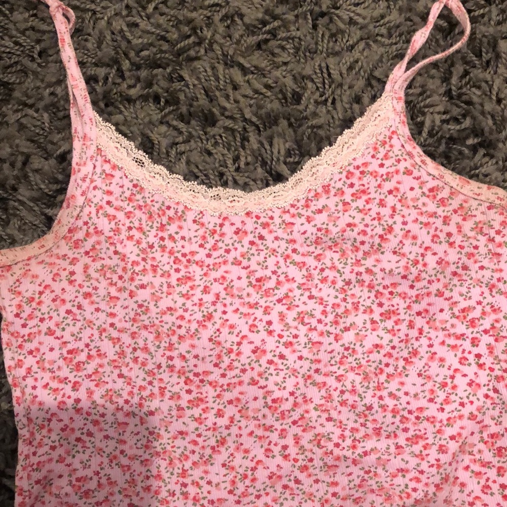 Brandy Melville Skylar tank